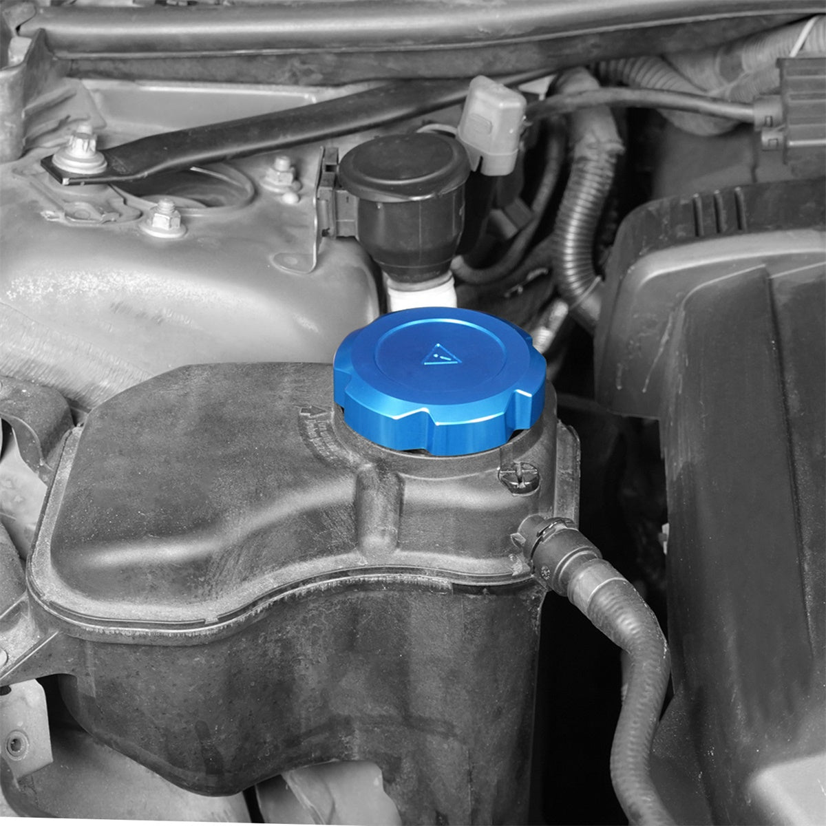 Aluminum Coolant Reservoir Cap For BMW E90 E91 E92 E93 F30 F31 E81 E82 E87 E88