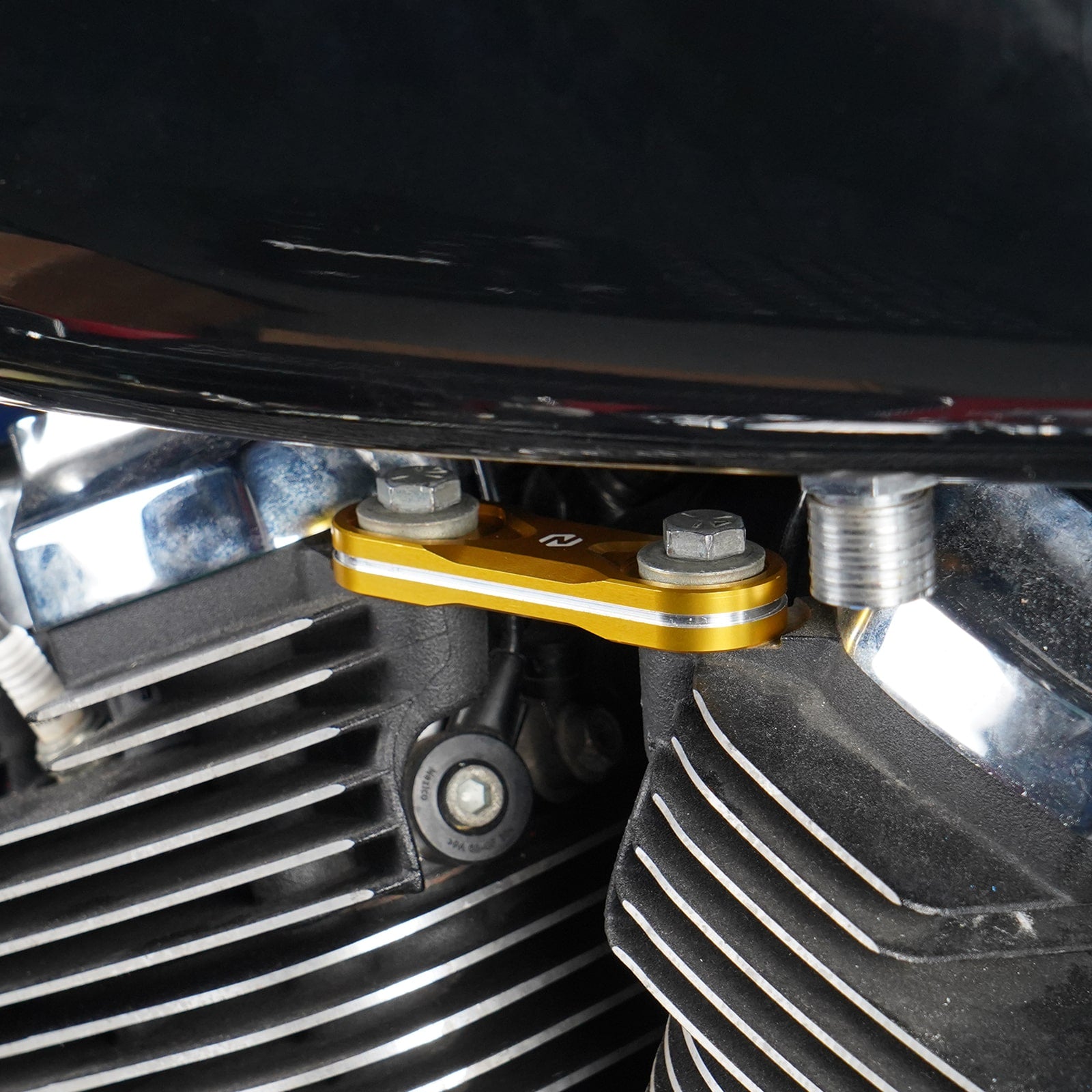 M8 Horn Relocation Bracket For Harley Road King Street Glide Ultra Limited