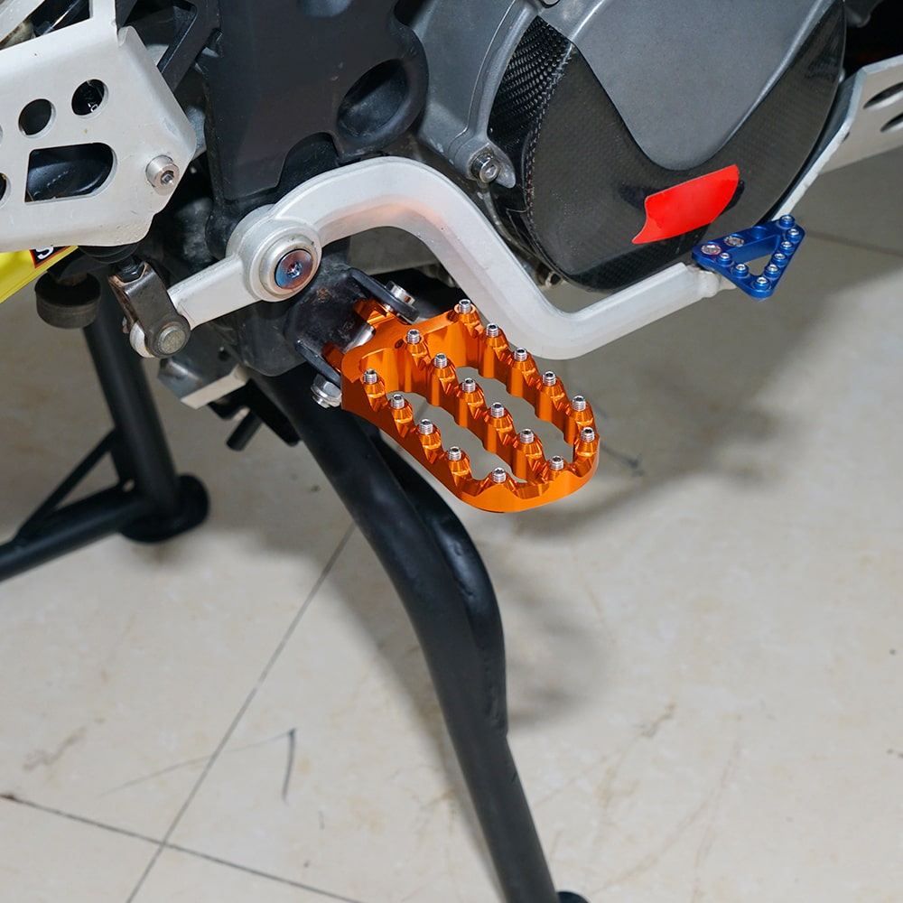 Forged Wide Foot Pegs Pedals For KTM 390 Adventure 2020-2024