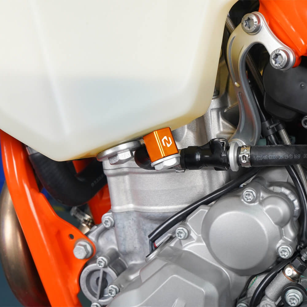 Fuel Line Tank Connector For KTM Husqvarna GasGas